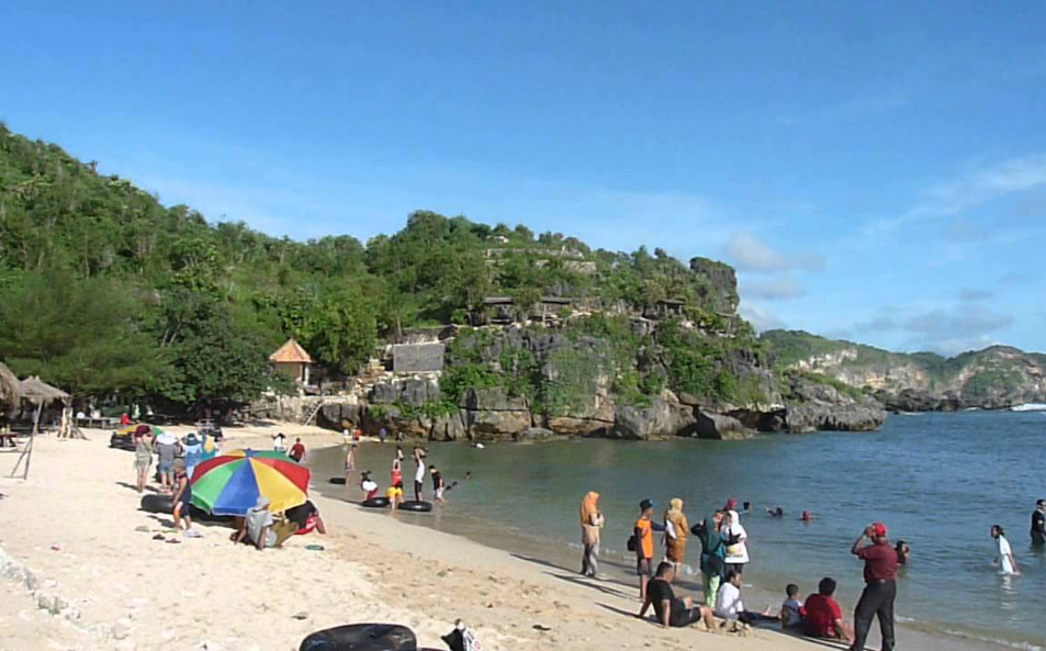 Beach Gunung Kidul: The Best Beach Getaway in Yogyakarta