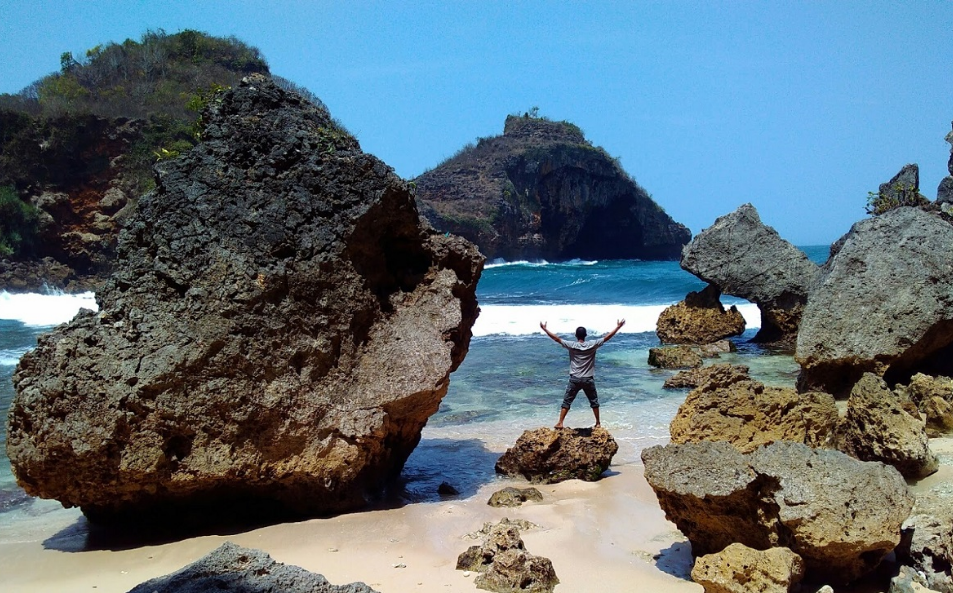 Pantai Krokoh: Tempat Wisata Baru yang Instagramable