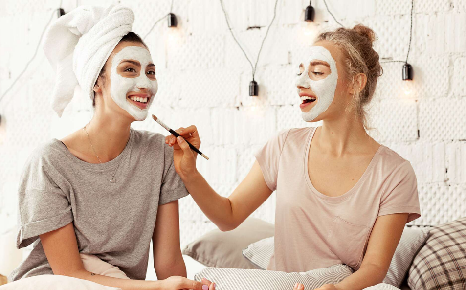Top 10 Must-Have Skin Care Products for Healthy, Glowing Skin